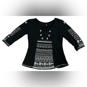 Poof Womens Medium 3/4 Sleeve Black Top With White Embroidering Bohemian!